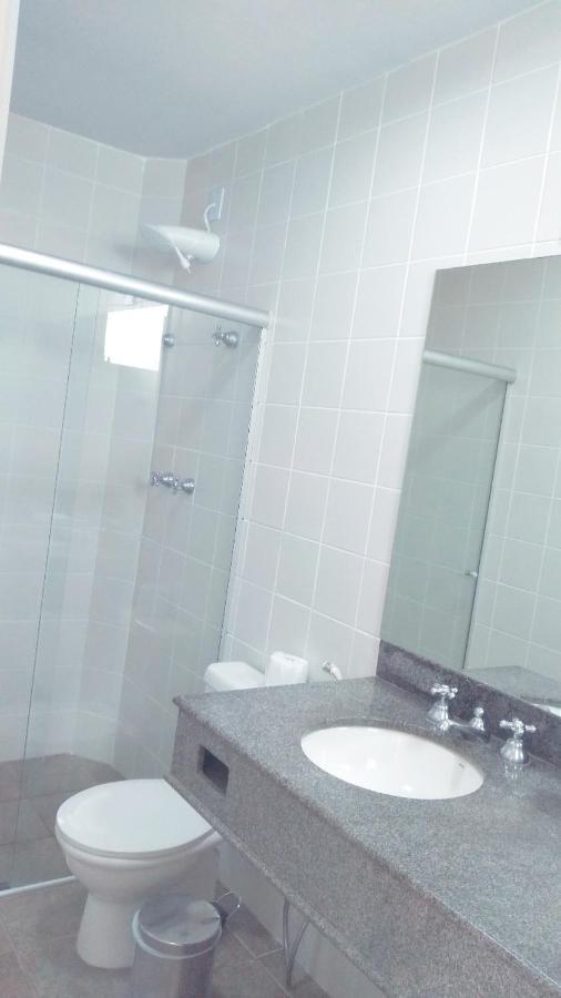 Hotel Enseada Beira Mar Гуаружа Екстериор снимка