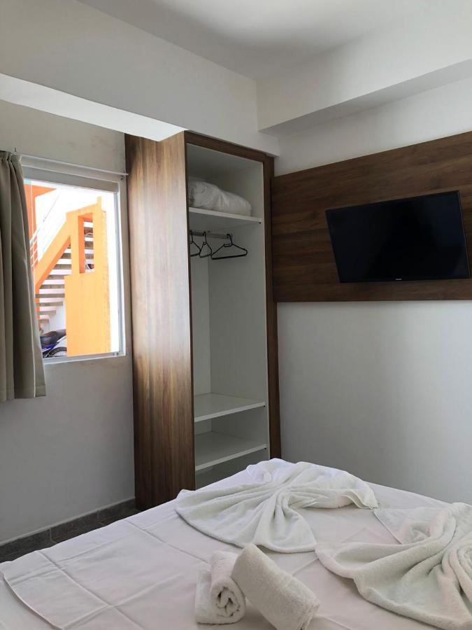 Hotel Enseada Beira Mar Гуаружа Екстериор снимка